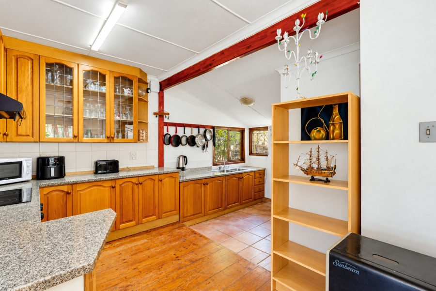 3 Bedroom Property for Sale in Dobson Western Cape